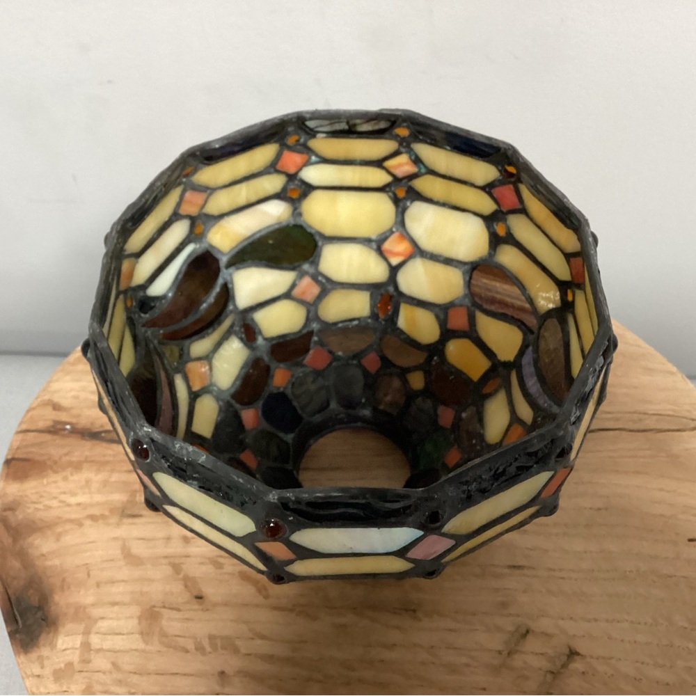 🟠 Beautiful Tiffany Style Stained Glass & Lead Joints Lamp Shade - Home Decor - Picture 12 of 16